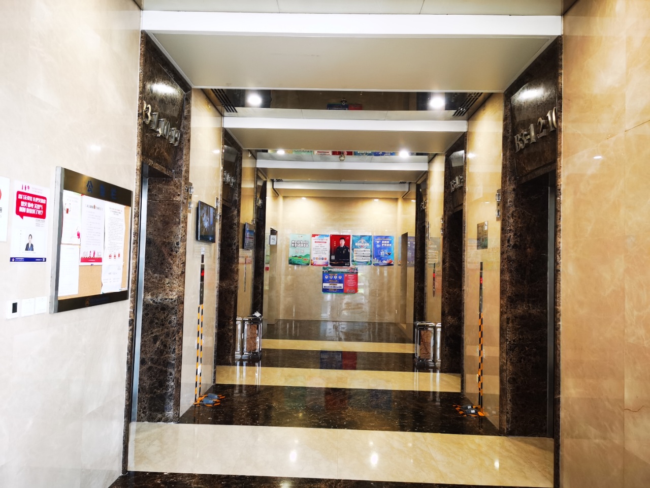 盈坤世纪出租房源实拍图2